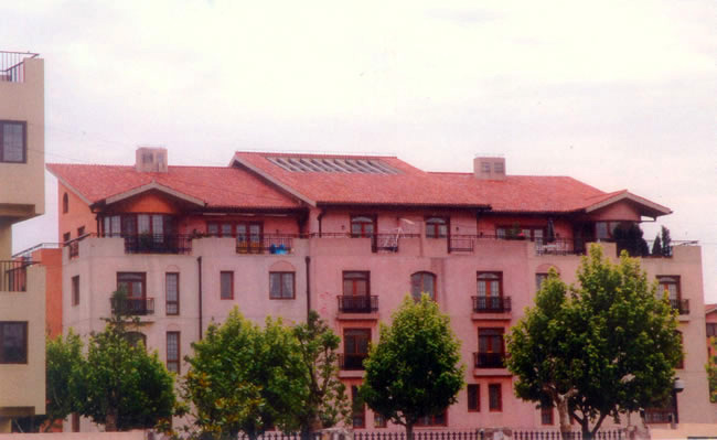 中國的仿古琉璃瓦要打造世界獨有品牌技術創新是關鍵 中國的仿古琉璃瓦要打造世界獨有品牌技術創新是關鍵